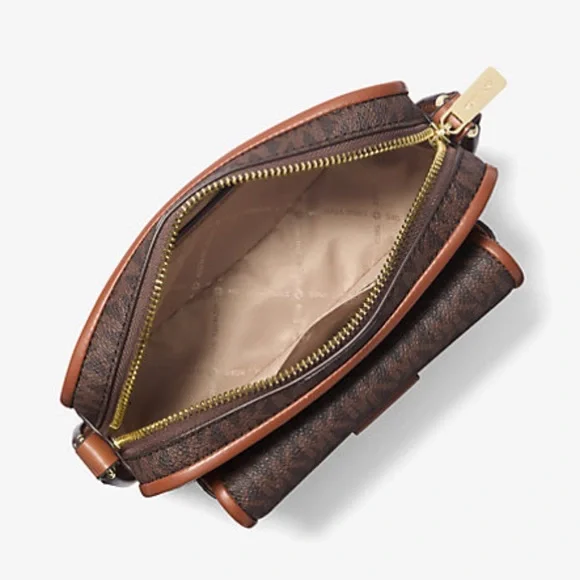 Michael Kors Bradshaw Medium Signature Logo Messenger Bag
Brown 
NWT - Picture 5 of 16